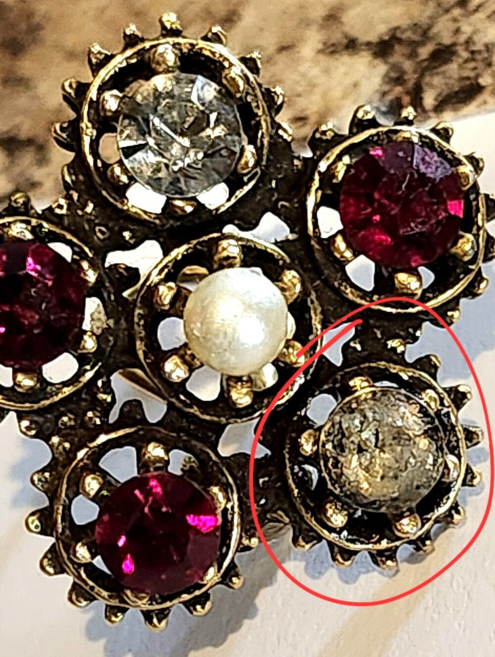 Vintage 1950s Rhinestone & Faux Pearl Cluster Earrings & Bracelet - Picture 10 of 10